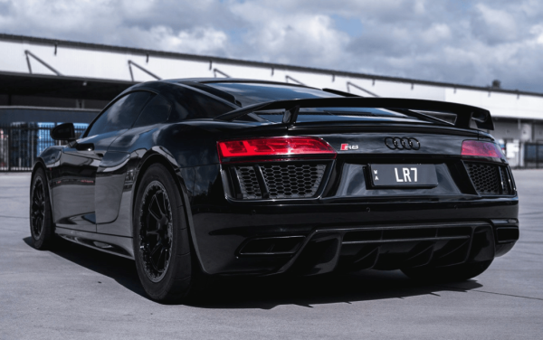 Modal M3 Audi R8 Lr7 2